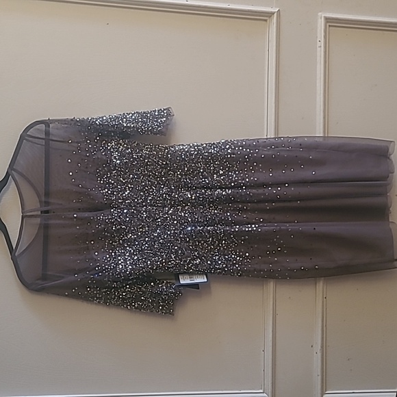 NEW Adrianna Papell Illusion Sheath Lead/Silver/Gray Sequined Dress Sz 8 - Picture 3 of 9